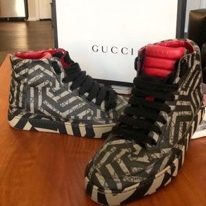 Gucci GG Caleido MENS hightop shoe. Size 8.5 US
